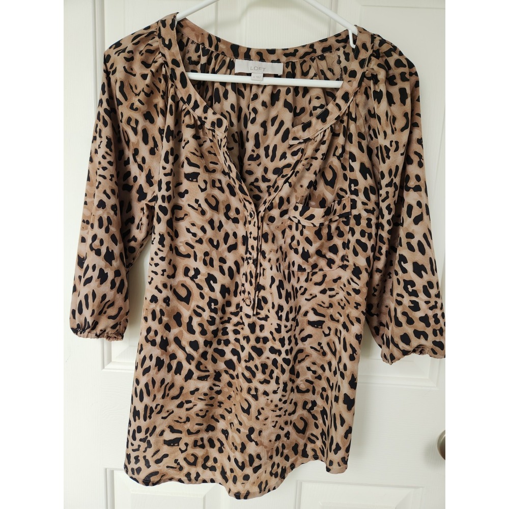 Leopard‎ Print, Small, LOFT Top, Lightweight, Machine Washable.